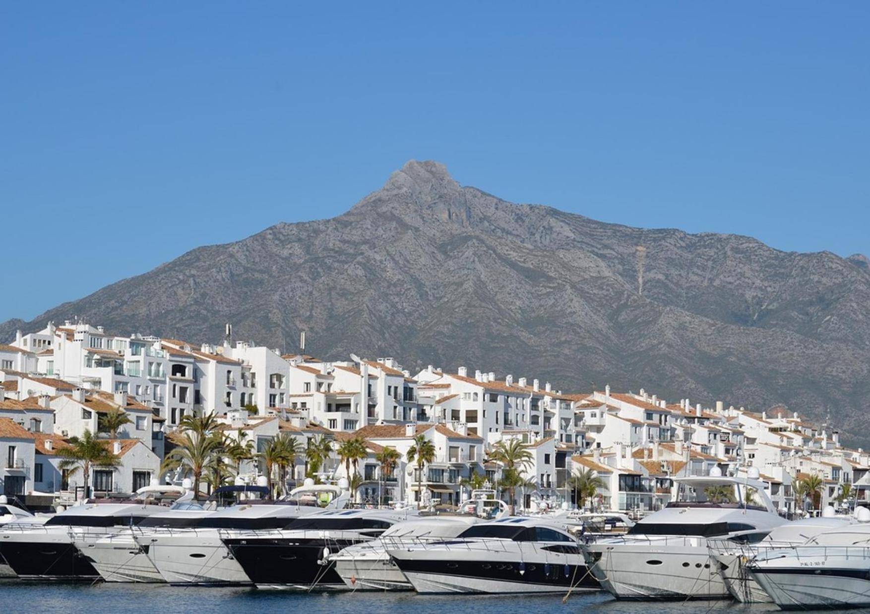 Apartamento en el centro de Marbella Exterior foto